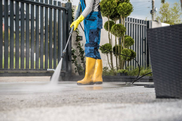 Why Choose Our Certified Pressure Washing Experts for Your Project Needs in River Bend, NC?